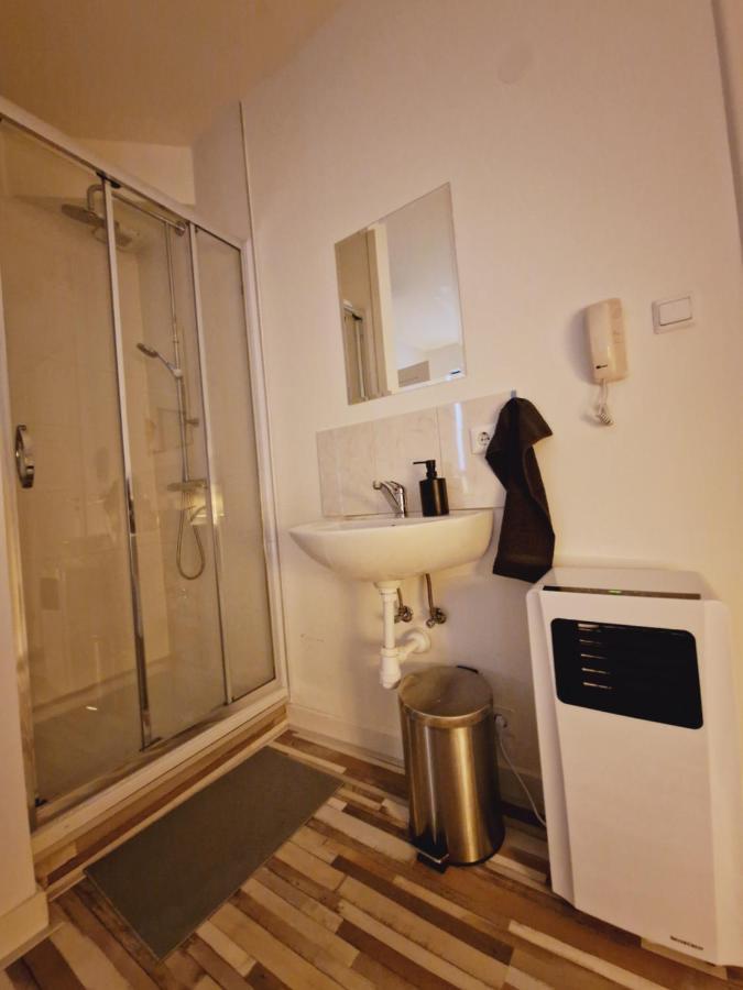 Room303 - Eindhoven - By T&S المظهر الخارجي الصورة